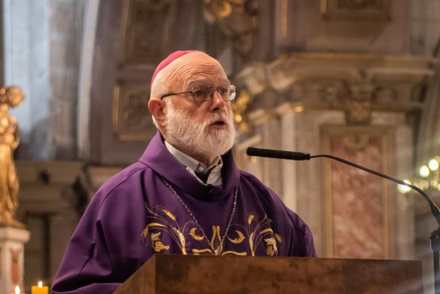 Mons. Celestino Aós - Punto de prensa - sobre el fallo en juicio civil del caso Karadima - 27 de marzo 2019 Mons. Celestino Aós - Punto de prensa - sobre el fallo en juicio civil del caso Karadima - 27 de marzo 2019